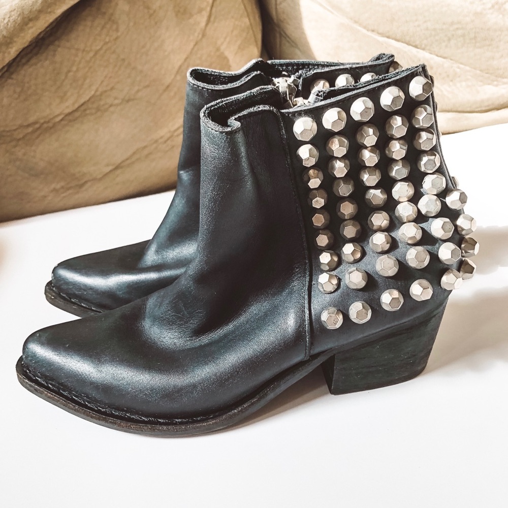 Black Leather Booties Jeffery Campbell Size 10
